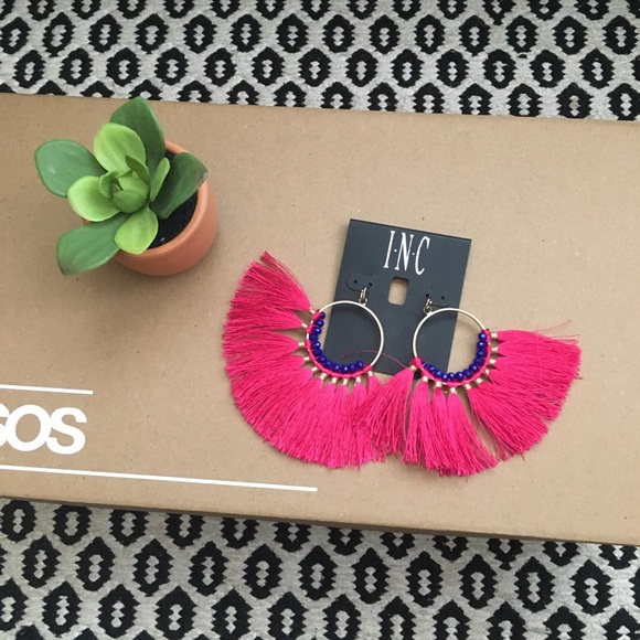 INC International Concepts Jewelry - ⭐️NWT INC Hot Pink Tassel and Blue Bead Earrings